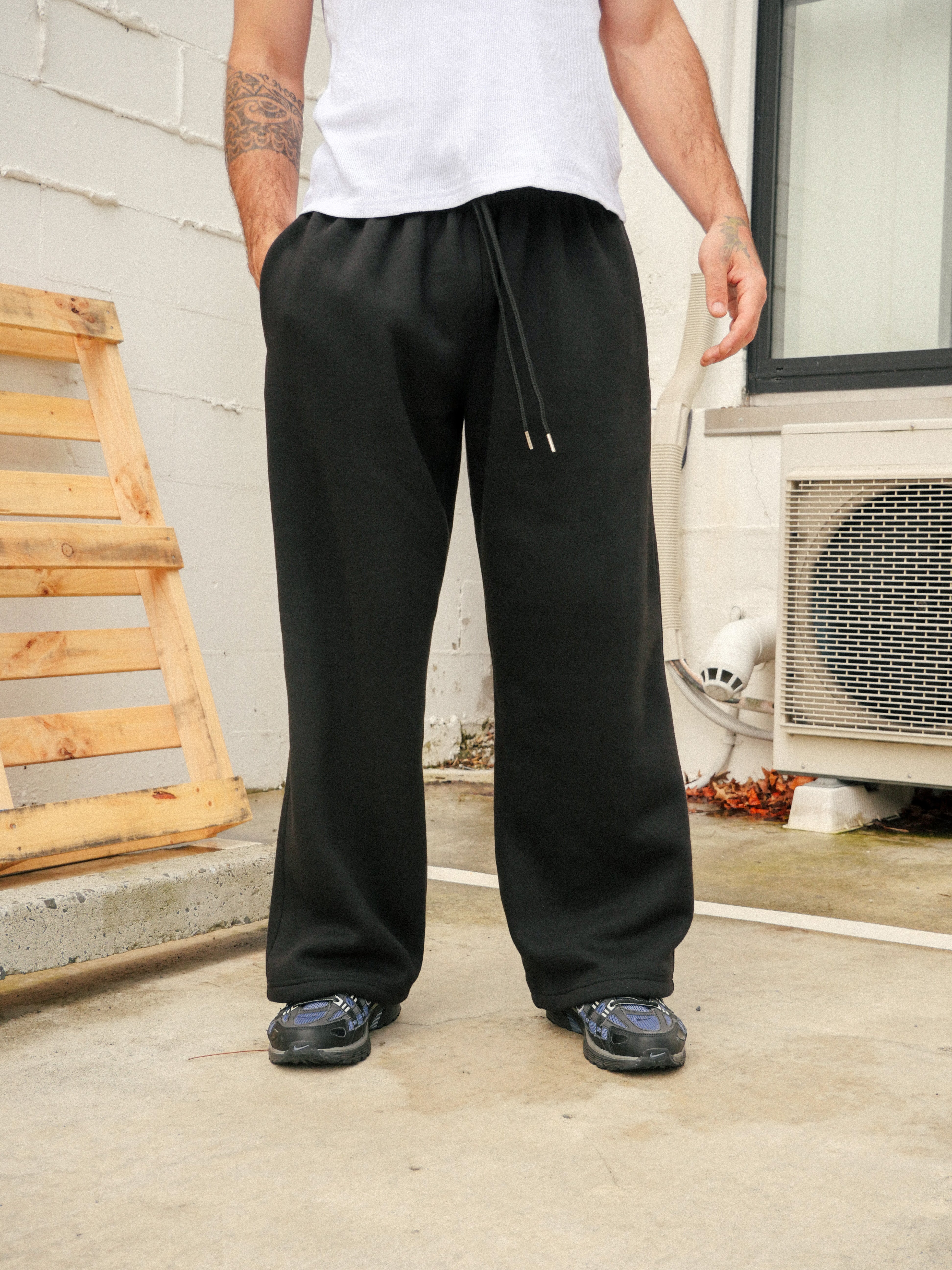 Mens Black Aotearoa Heavyweight Track Pants