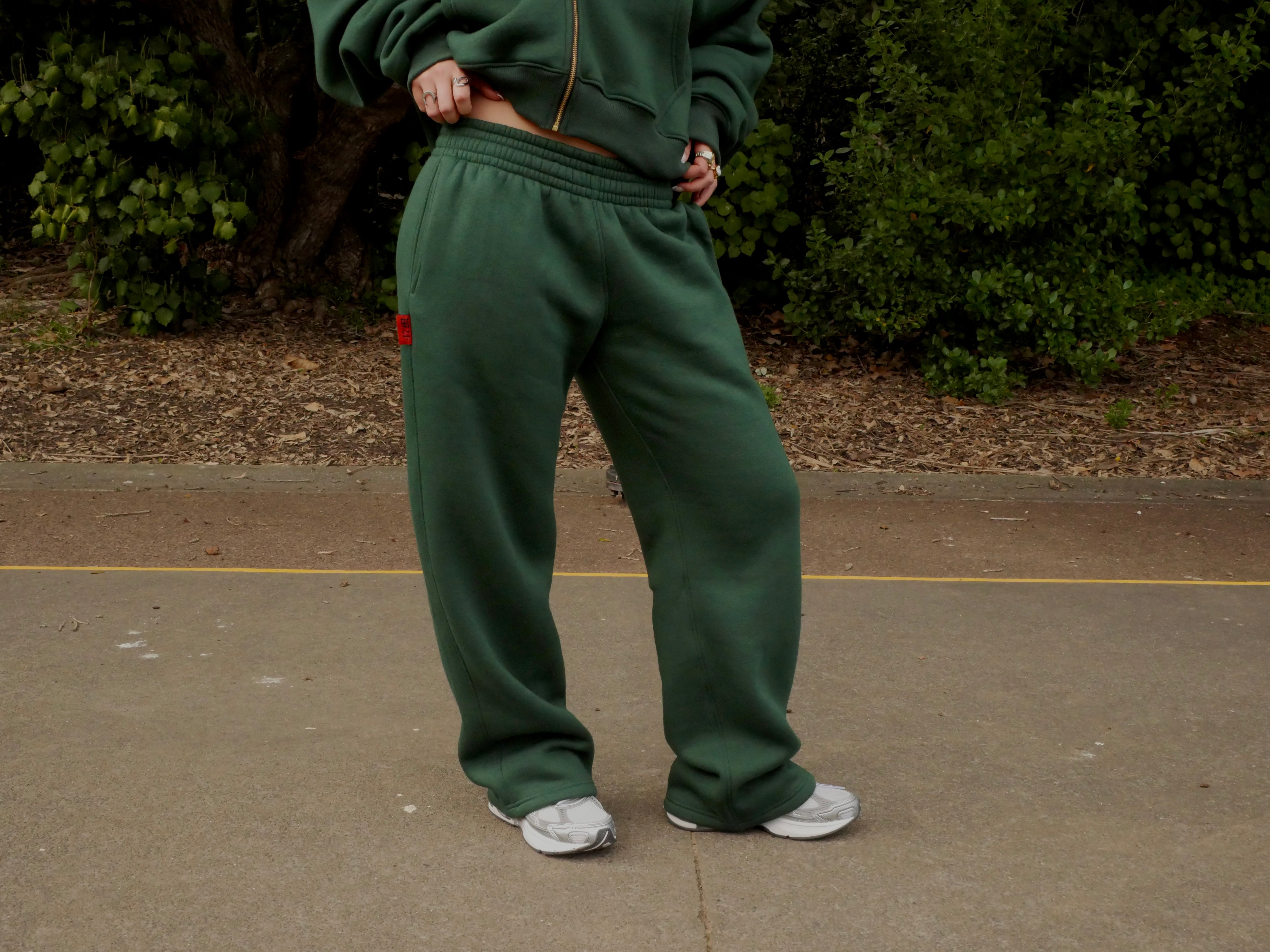Womens Green Aotearoa Heavyweight Track Pants